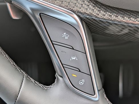 New 2026 Cadillac XT5 Sportv w/ LPO, Floor Liner Package AWD/4WD image 25