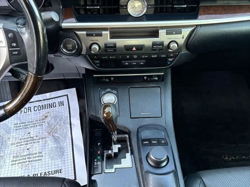 Used 2015 Lexus ES 350 image 10