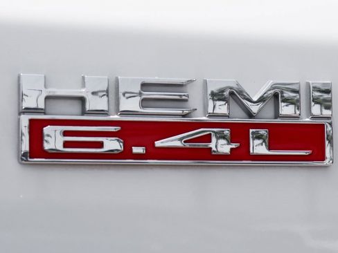 Used 2022 RAM 2500 Tradesman w/ Chrome Appearance Group image 47