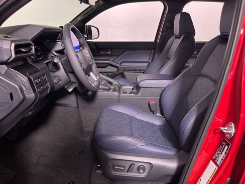 New 2026 Toyota 4Runner 4WD image 12