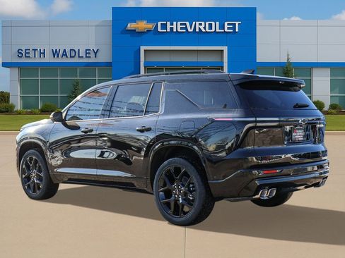 New 2026 Chevrolet Traverse RS w/ LPO, Floor Liner Package FWD image 5