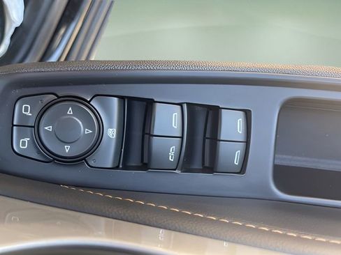 Used 2019 Chevrolet Traverse LT AWD/4WD image 17