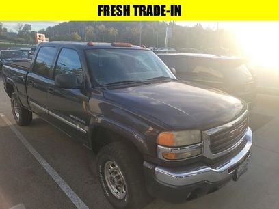 Used 2005 GMC Sierra 2500 SLE w/ Skid Plate Package