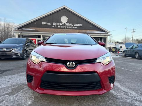 Used 2014 Toyota Corolla LE FWD image 2