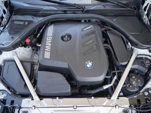 New 2026 BMW 430i Coupe w/ Parking Assistance Package RWD image 21
