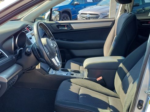 Used 2016 Subaru Outback 2.5i Premium image 18