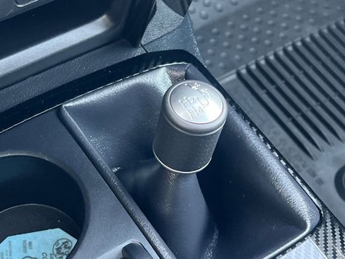 Used 2019 Toyota 4Runner TRD Off-Road Premium image 17