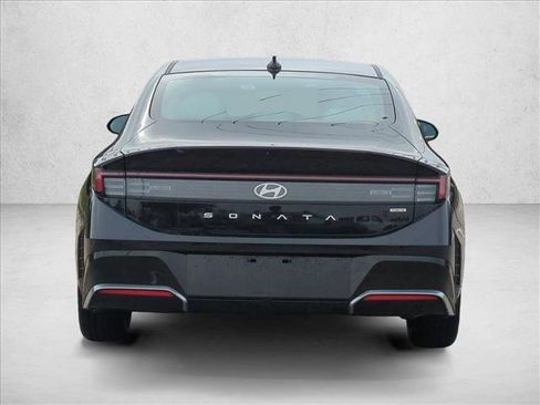 Used 2025 Hyundai Sonata SEL image 6
