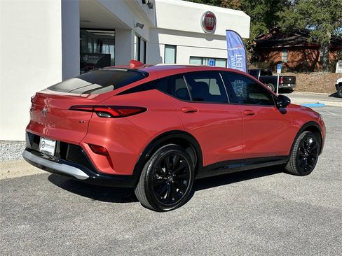 Used 2024 Buick Envista Sport Touring w/ Convenience I Package image 6