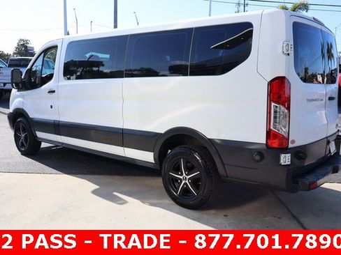 Used 2016 Ford Transit 350 XLT image 5