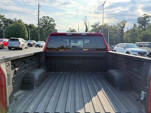 Used 2024 Chevrolet Silverado 1500 LT Trail Boss w/ Convenience Package II AWD/4WD image 25