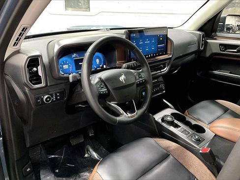 Certified 2025 Ford Bronco Sport Outer Banks w/ Outer Banks Tech Package+ image 13