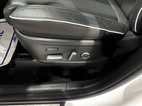 Used 2025 Hyundai Palisade Limited AWD/4WD image 20
