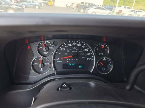 New 2025 GMC Savana 3500 w/ Power Convenience Package RWD image 24