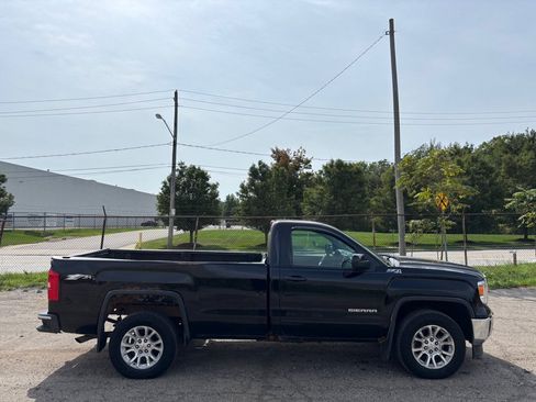 Used 2014 GMC Sierra 1500 SLE w/ SLE Preferred Package AWD/4WD image 2
