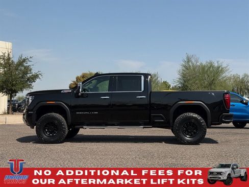Used 2024 GMC Sierra 2500 Denali w/ Denali Reserve Package AWD/4WD image 10