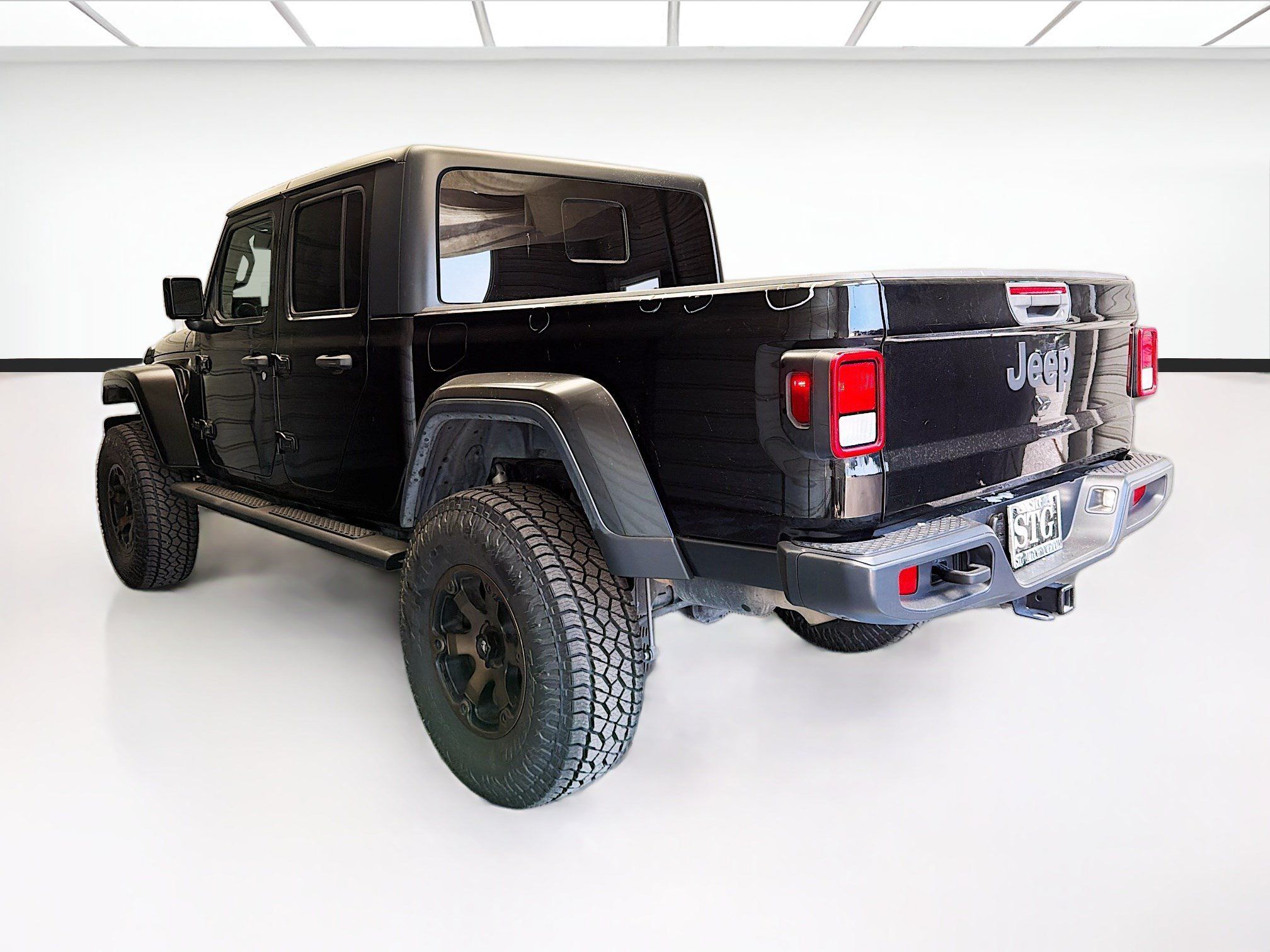 Used 2021 Jeep Gladiator Mojave AWD/4WD image 6