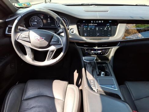 Used 2018 Cadillac CT6 Luxury image 11
