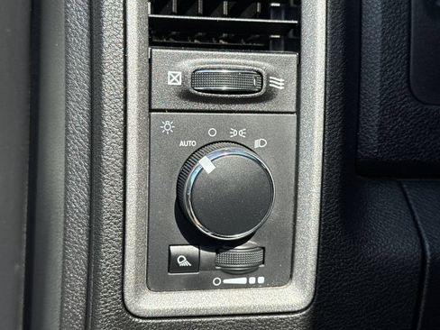 Used 2022 RAM 1500 Tradesman w/ Electronics Group AWD/4WD image 27