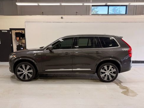 Used 2024 Volvo XC90 B6 Plus w/ Protection Package Premier image 2