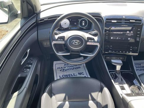 Certified 2023 Hyundai Tucson SEL w/ Convenience Package image 12