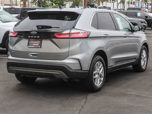 Used 2023 Ford Edge SEL image 4
