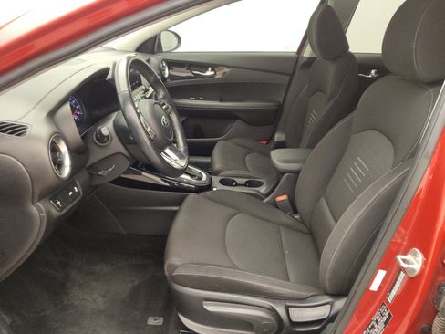 Used 2019 Kia Forte S image 17
