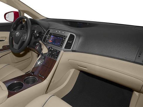 Used 2013 Toyota Venza LE w/ LE Convenience Pkg FWD image 18