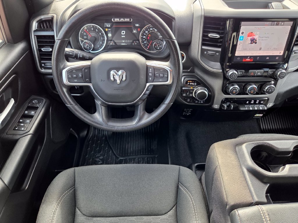 Used 2025 RAM 1500 Warlock AWD/4WD image 16