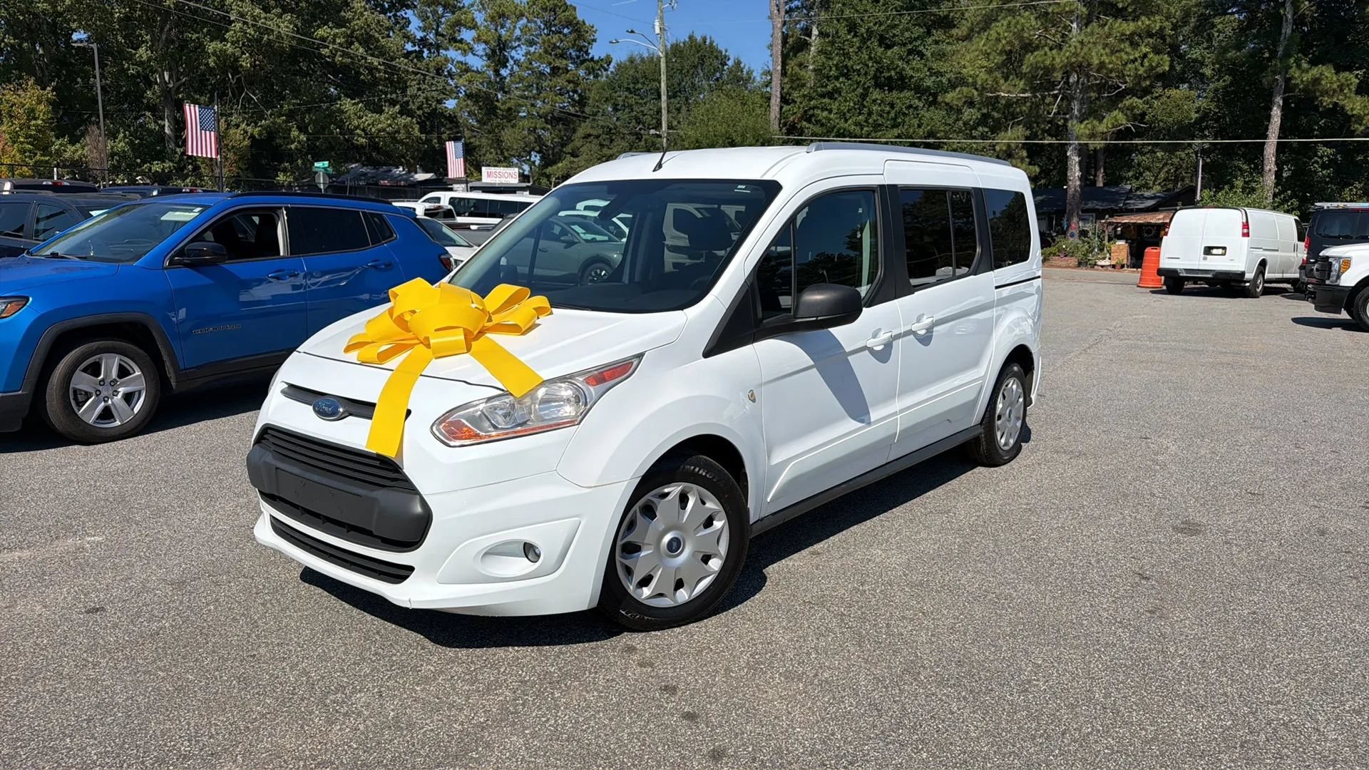 Used 2018 Ford Transit Connect XLT FWD image 4