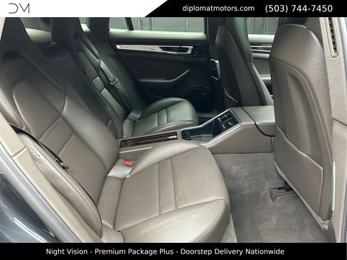 Used 2020 Porsche Panamera 4 w/ Premium Package Plus image 21