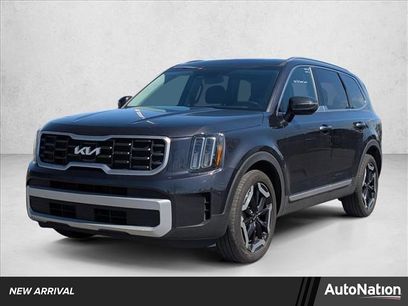 Used 2025 Kia Telluride S