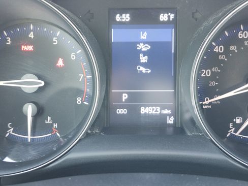 Used 2021 Toyota C-HR Nightshade image 26