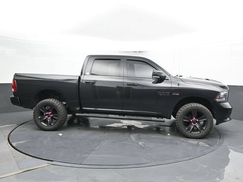 Used 2016 RAM 1500 Sport w/ Black Ram 1500 Sport Group AWD/4WD image 4