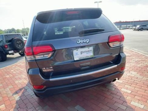 Used 2021 Jeep Grand Cherokee Limited w/ Sun & Sound Group AWD/4WD image 8