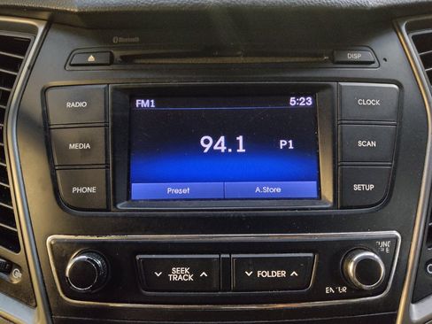 Used 2018 Hyundai Santa Fe Sport FWD image 25