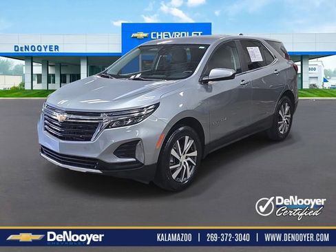 Used 2024 Chevrolet Equinox LT w/ LPO, Floor Liner Package AWD/4WD image 1