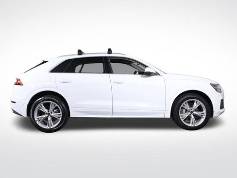 Used 2023 Audi Q8 Premium w/ Convenience Package AWD/4WD image 6
