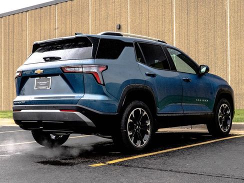 New 2026 Chevrolet Equinox LT AWD/4WD image 9