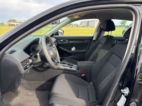 Used 2023 Honda Civic LX image 13