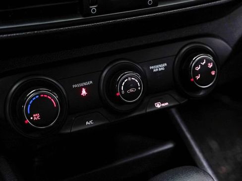 Used 2020 Kia Forte LXS image 27