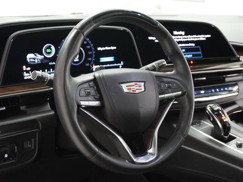 Used 2023 Cadillac Escalade Sport Platinum image 19