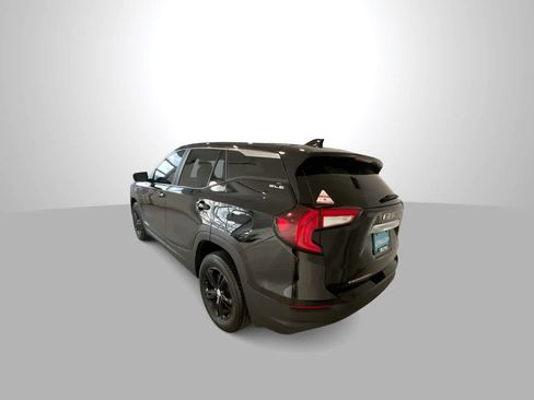 Used 2024 GMC Terrain SLE AWD/4WD image 6