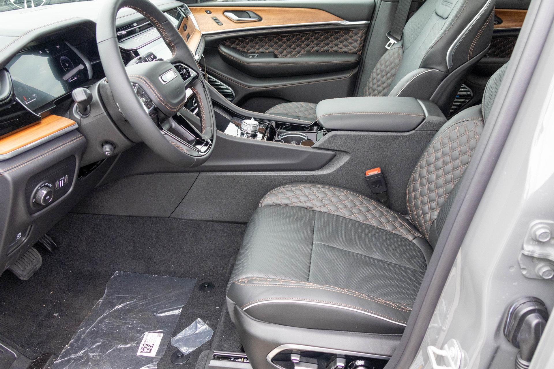 New 2027 Jeep Grand Cherokee Summit AWD/4WD image 5