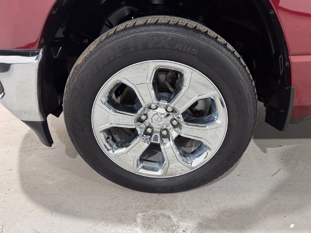 Used 2022 RAM 1500 Big Horn AWD/4WD image 9