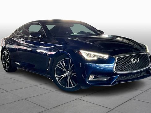 Used 2017 INFINITI Q60 w/ Premium Plus Package 3.0T image 2