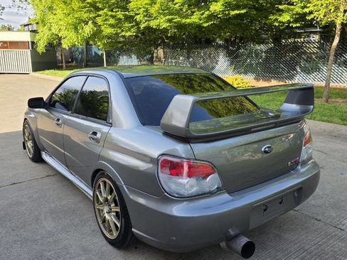 Used 2006 Subaru Impreza WRX STI image 7