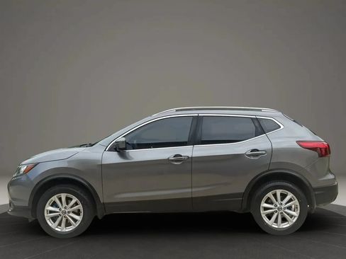 Used 2019 Nissan Rogue Sport SV FWD image 6