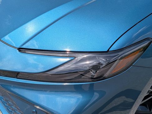 Used 2025 Toyota Camry XSE w/ Premium Plus Package FWD image 7
