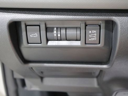 Used 2025 Subaru Forester Sport AWD/4WD image 31